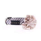 COLLAR DE FLOR  / GRIS RAYAS ARE FOREVER
